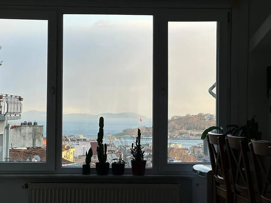 이스탄불 View Near Istiklal Street At Galatasaray 아파트